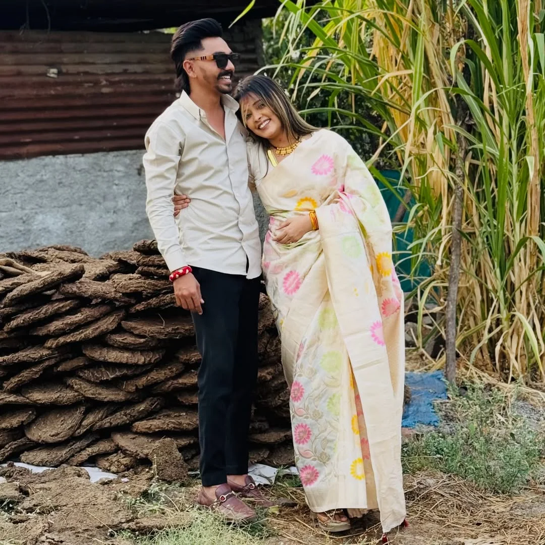 Photo by ⚜️विकी रेखा विजयशेठ भदाणे ⚜️VB on February 17, 2026. May be an image of sugarcane, outdoors and text.