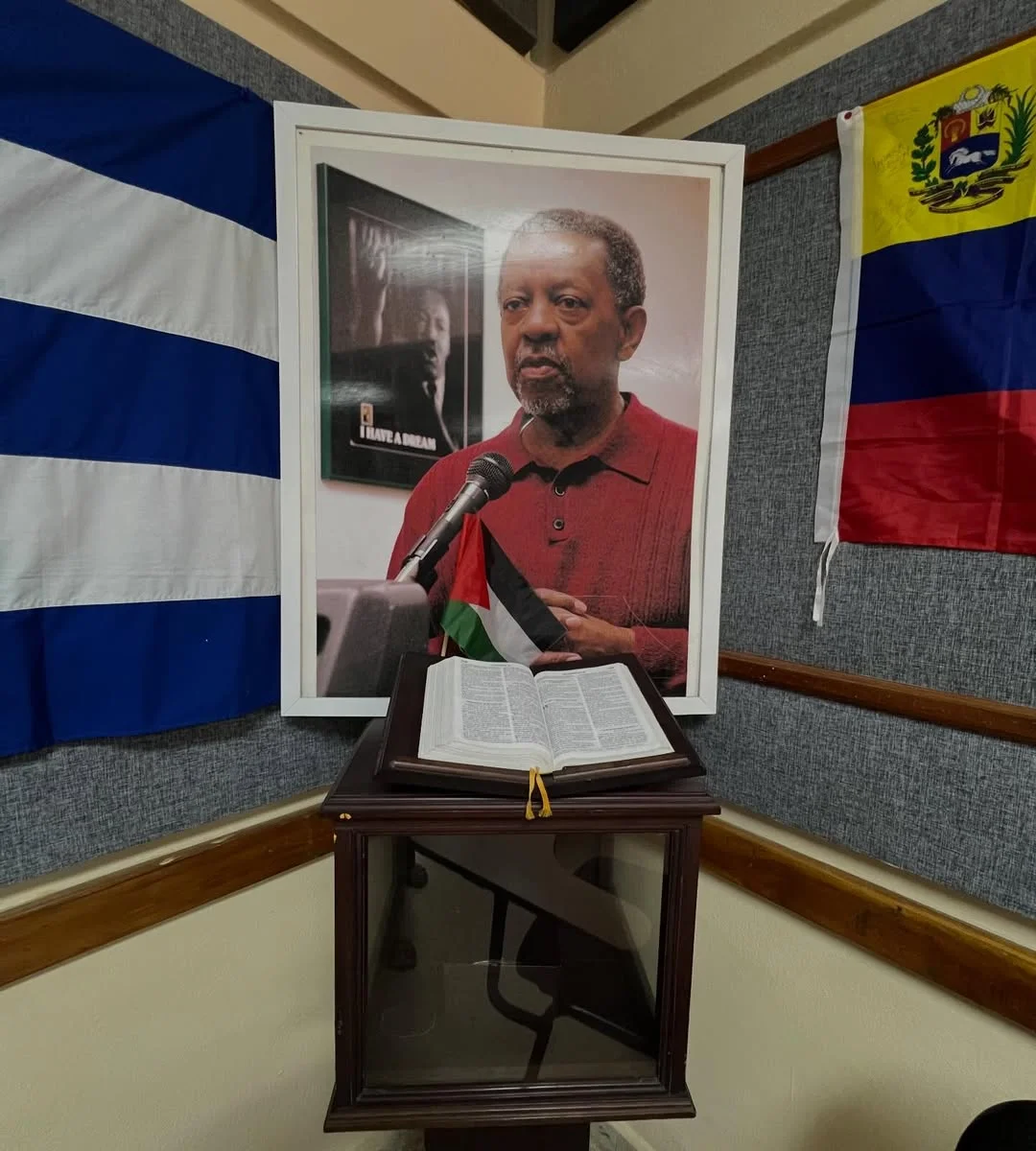 Photo by IFCO on March 26, 2026. May be an image of flag, office and text.