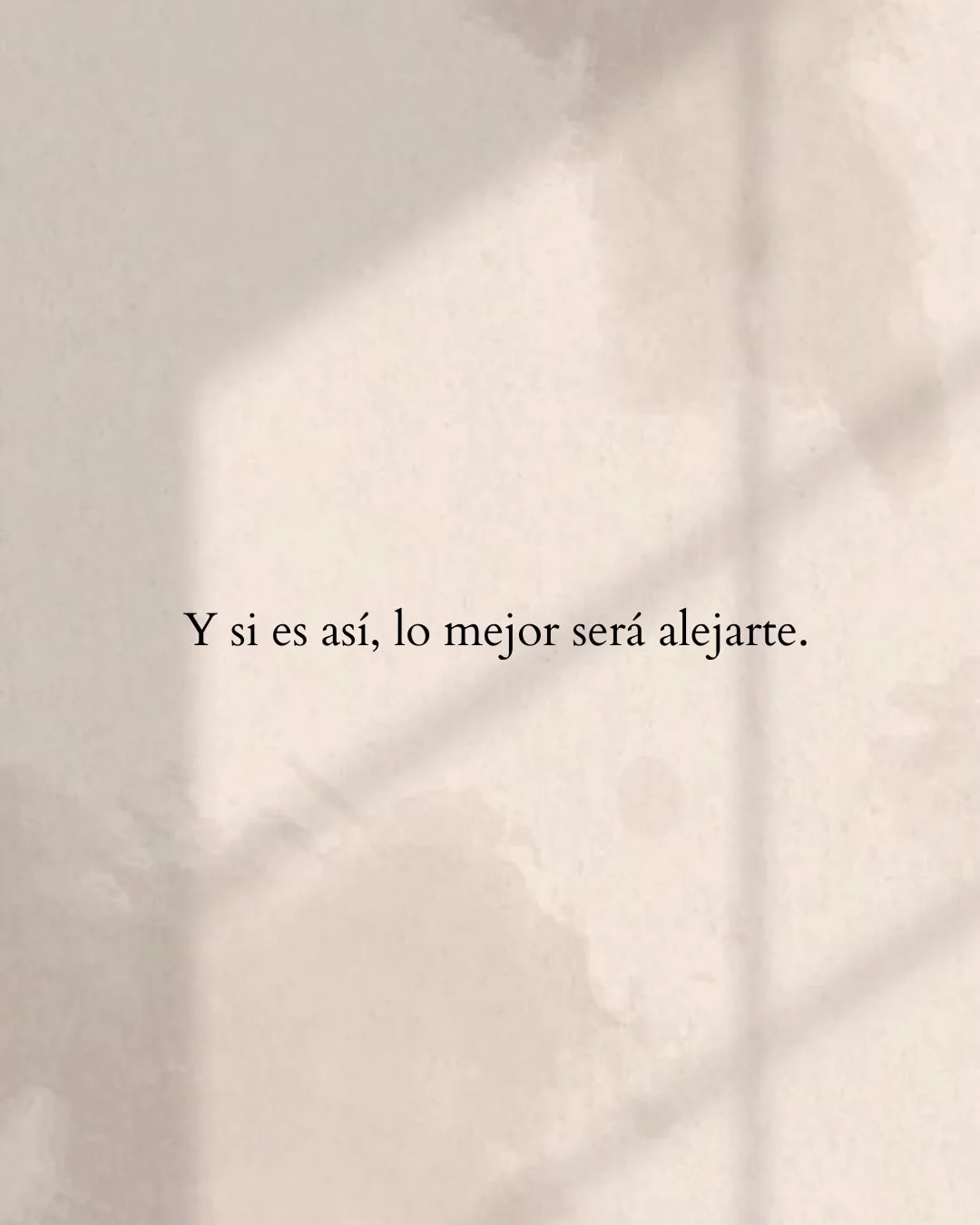 Photo by Luz en letras on February 19, 2026. May be an image of poster and text that says 'Ysiesasi,lomejorseráalejarte. Y si es así, lo mejor será alejarte.'.